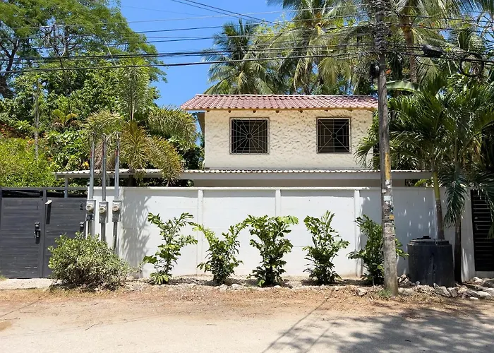 Salt Nosara
